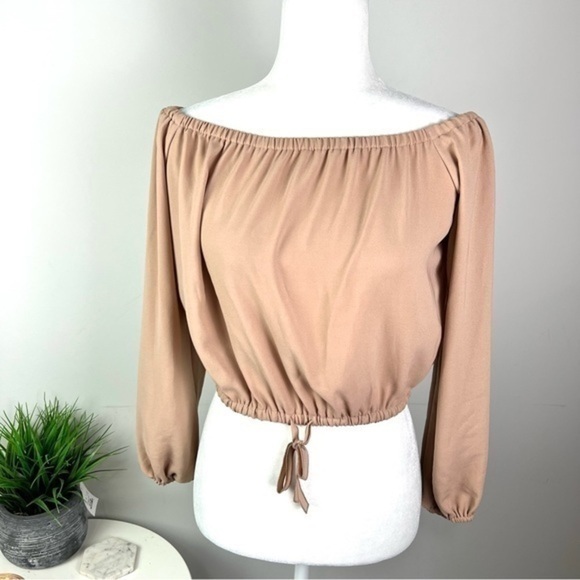 Aritzia Wilfred Shirt Womens size XS Tan Exposed Shoulder Eleanora blouse - Picture 5 of 13